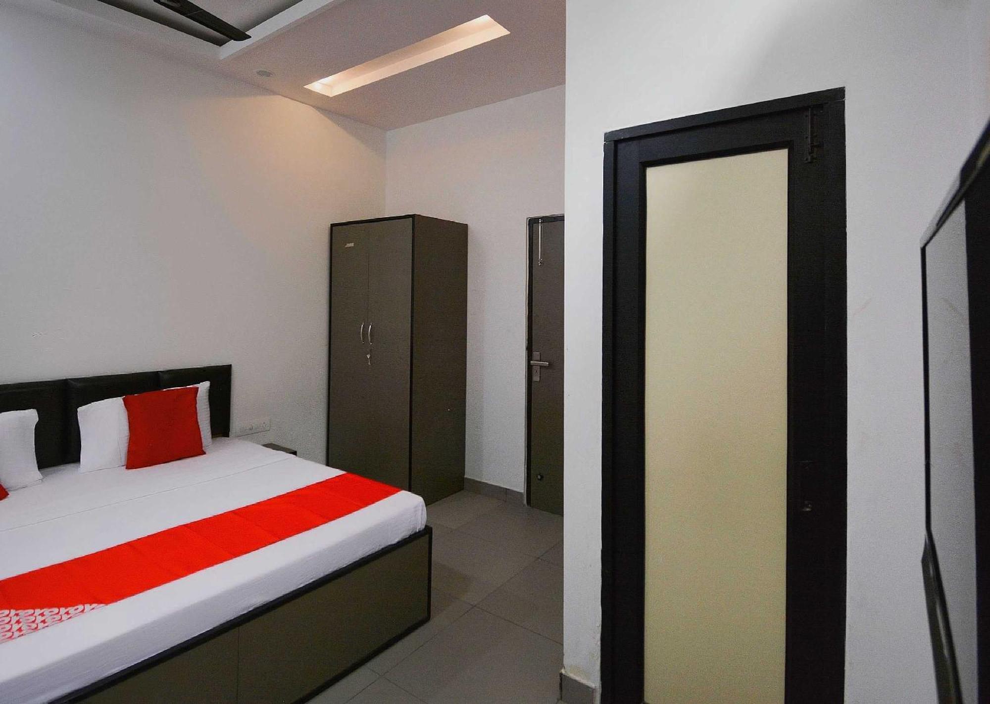 Hotel O White Solitaire Лудхиана Экстерьер фото